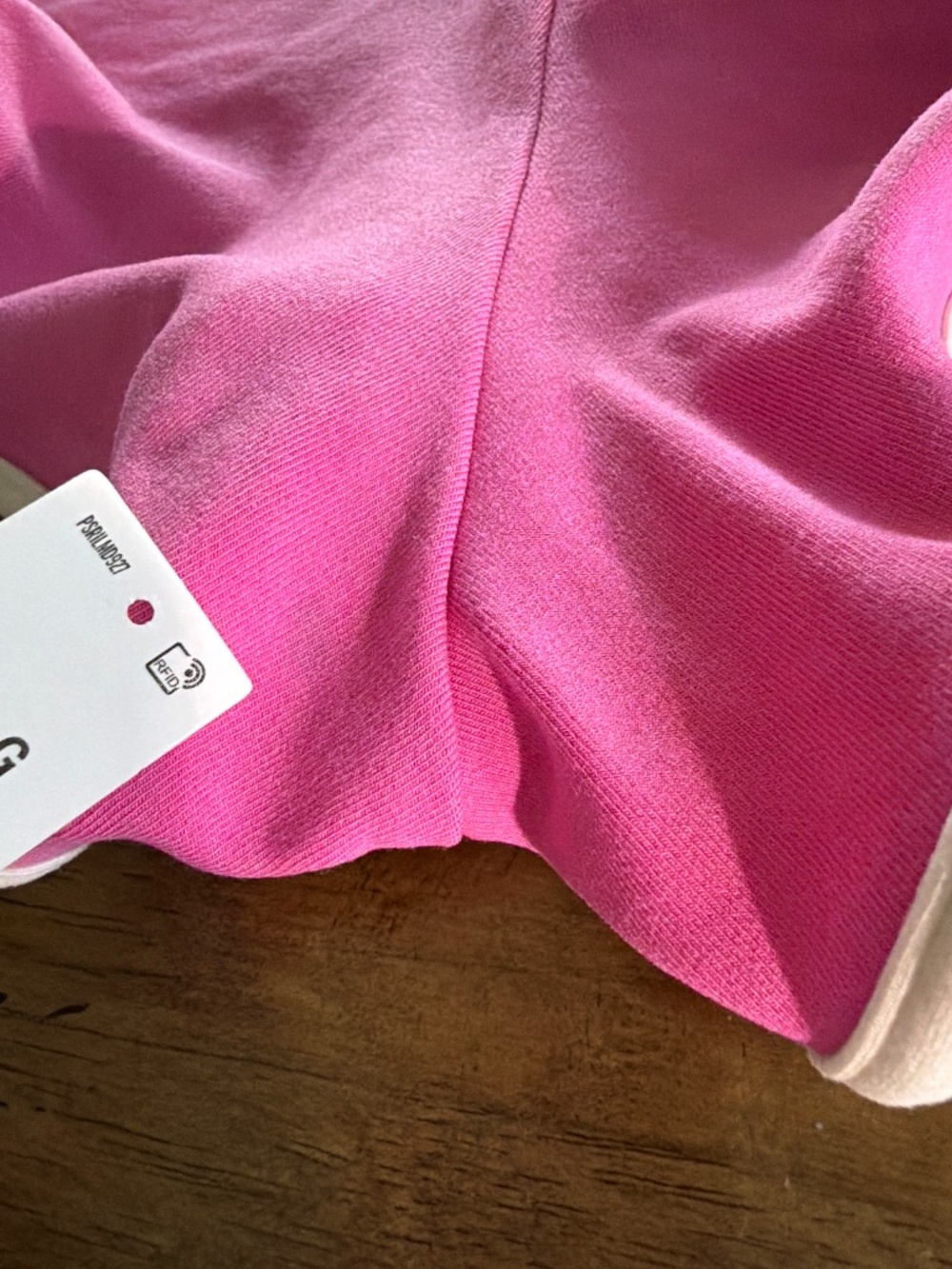 Lot of 2 PINK VS terry micro shorts medium and large - Picture 8 of 8